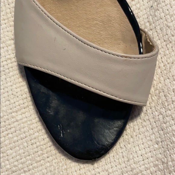 Open toe heels - Picture 3 of 4